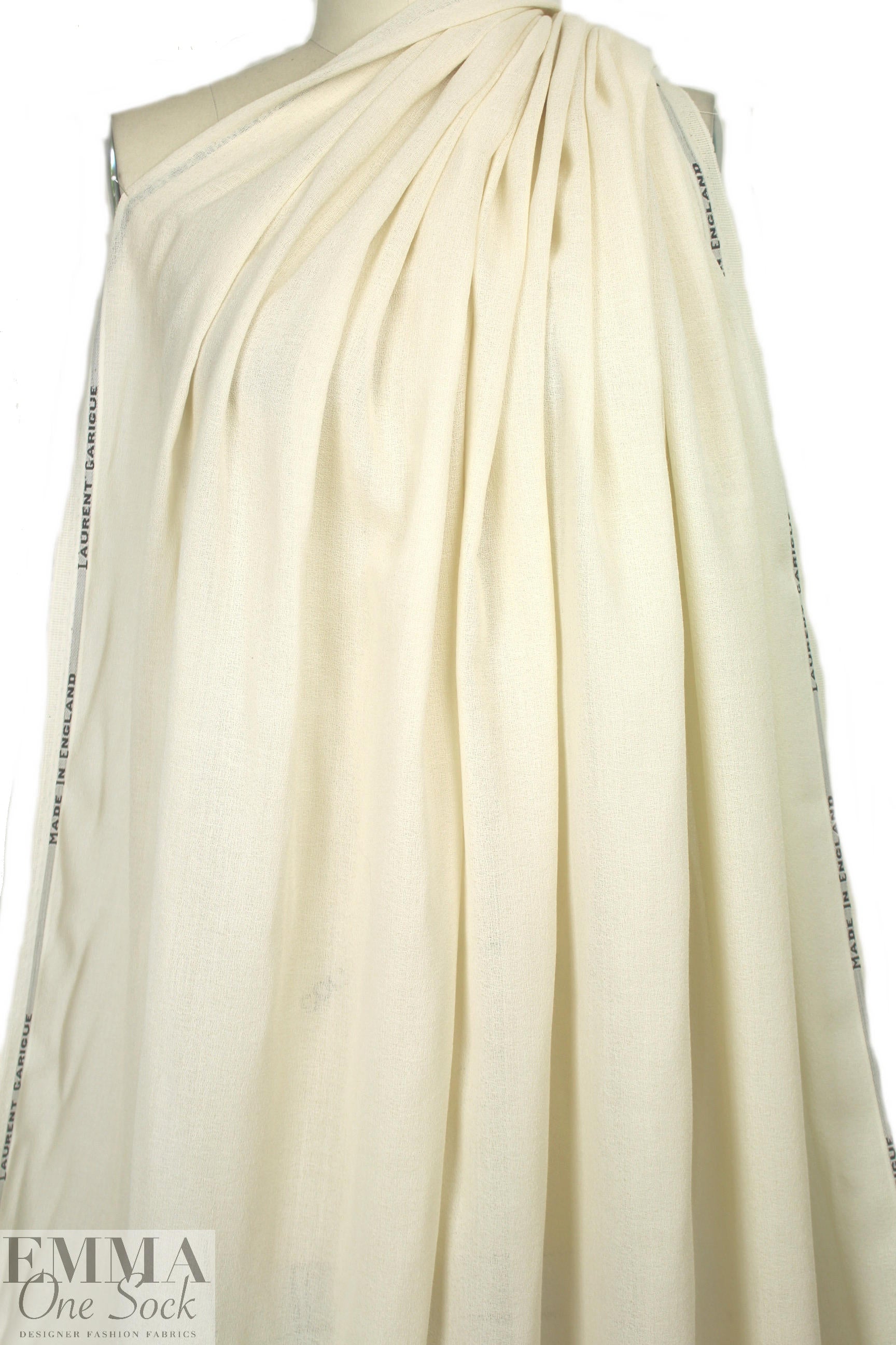 L@urent Garigue ivory wool crepe woven