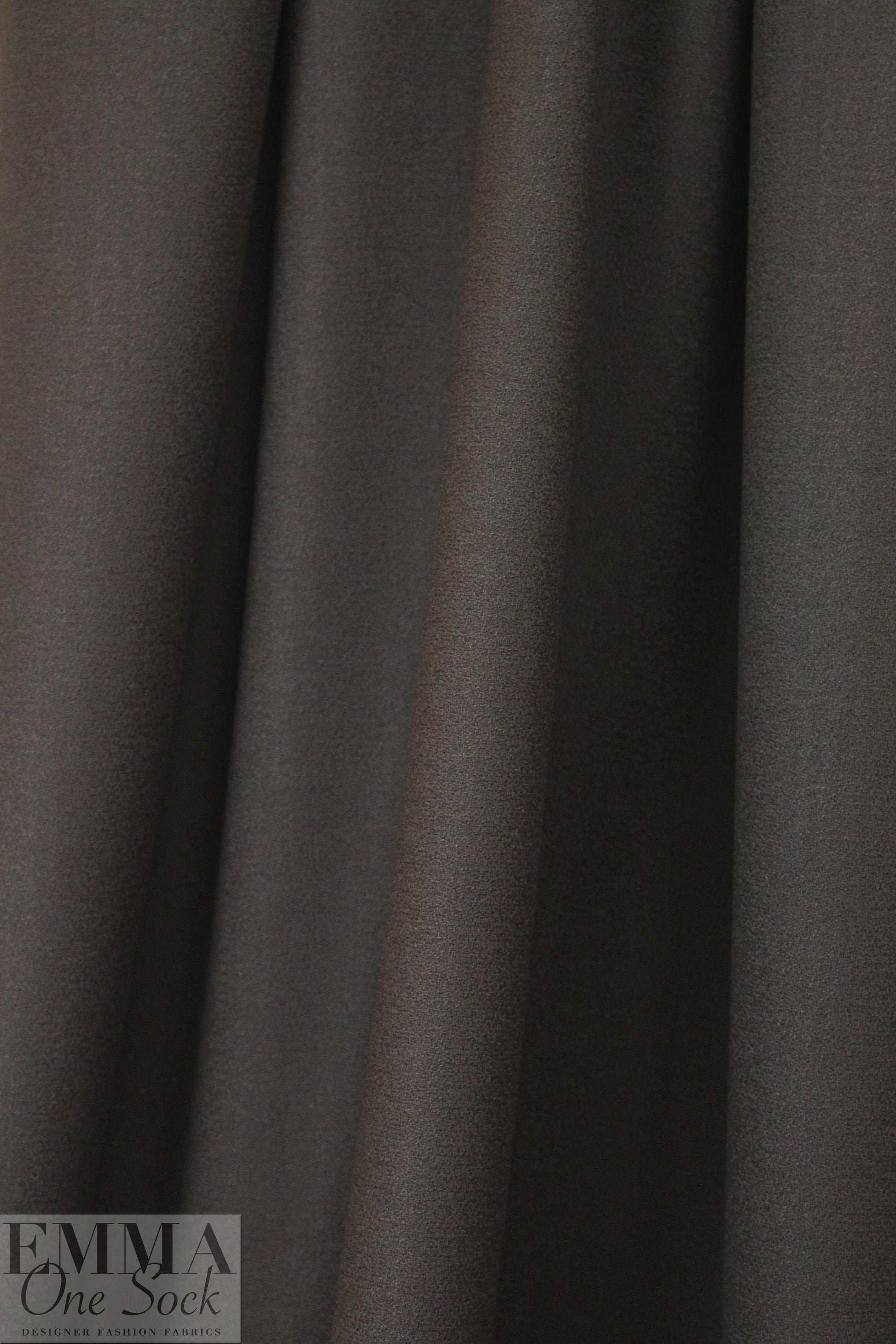 100% wool crepe - DARK CHOCOLATE 1.625 yd