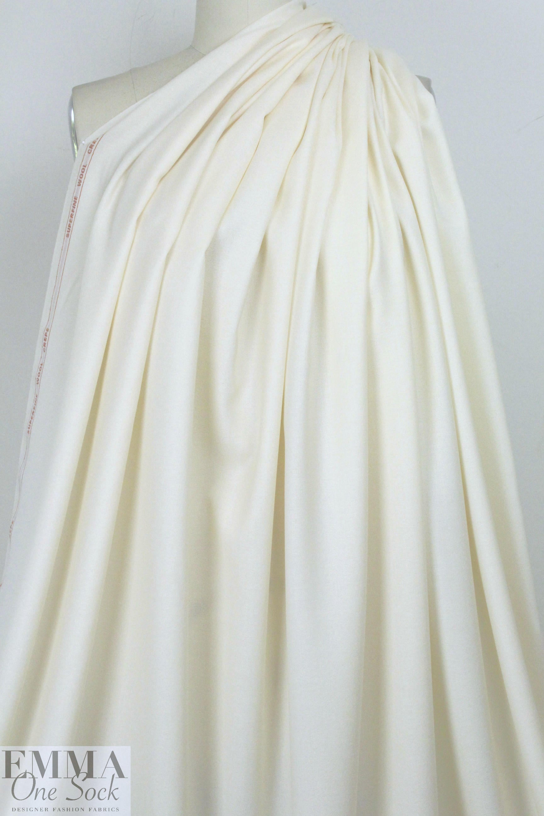 100% wool crepe - IVORY 1.75 yd