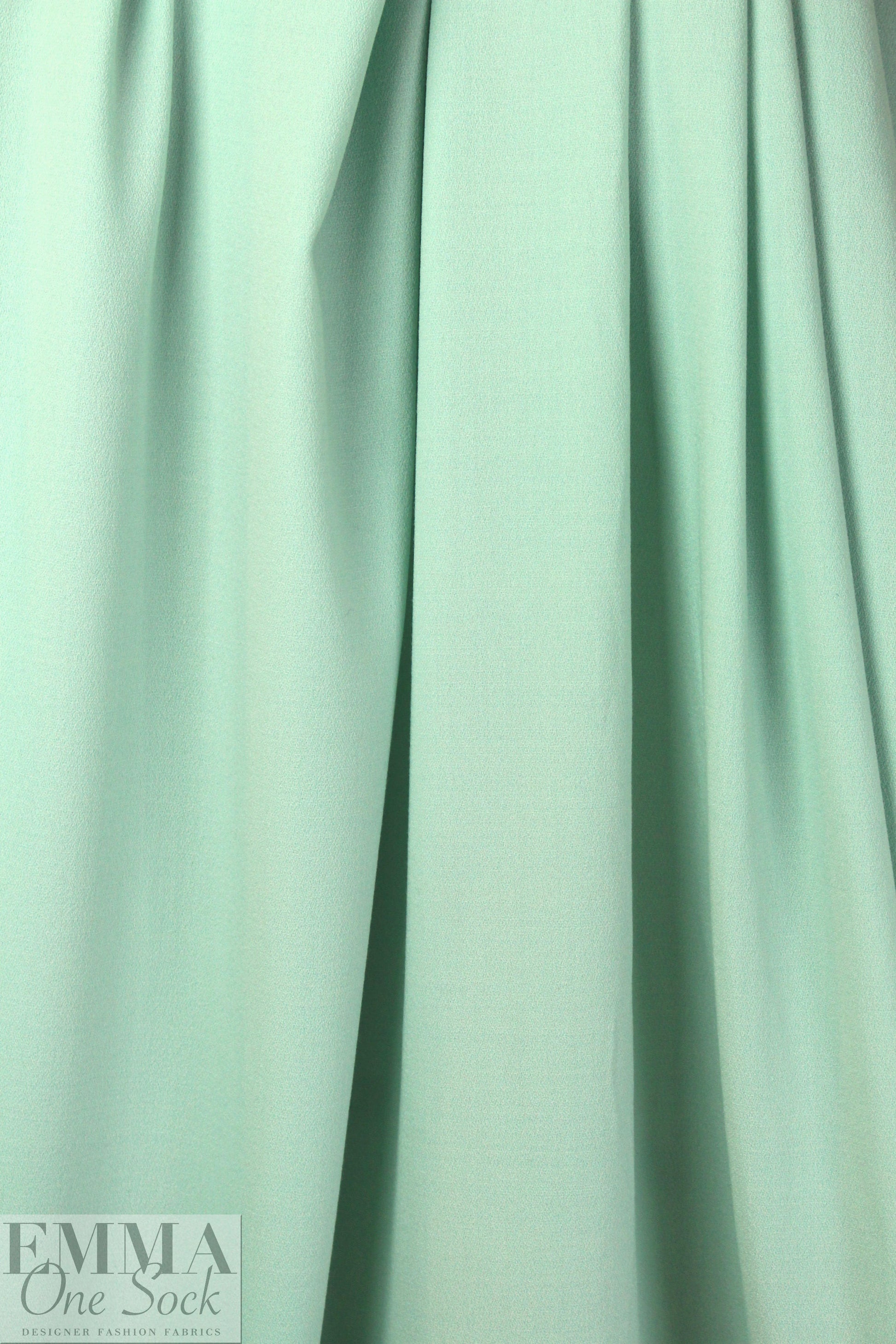 Lanerie Grosber stretch wool crepe - mint 2 yds