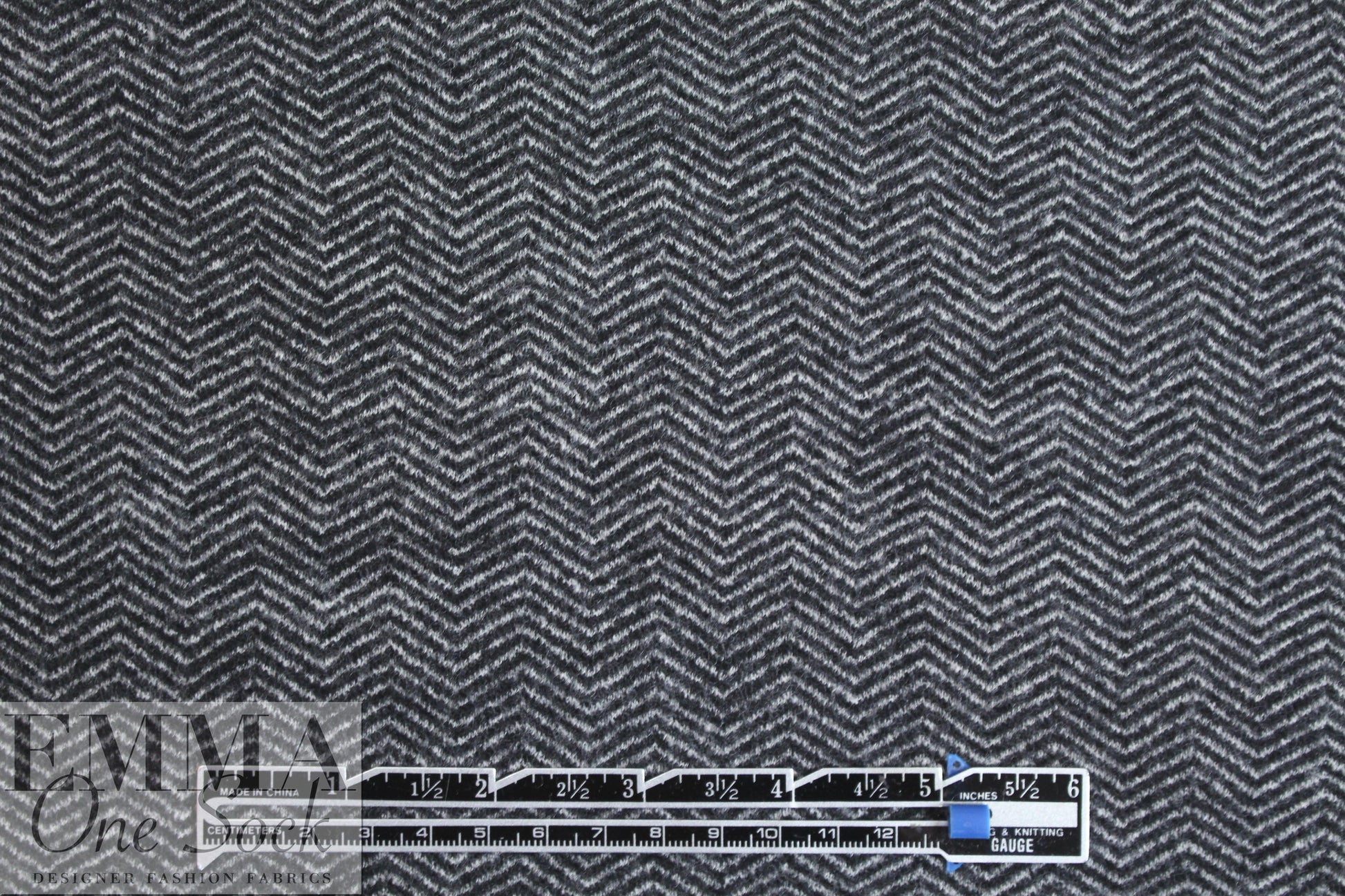Italian wool herringbone doubleknit - off black/white