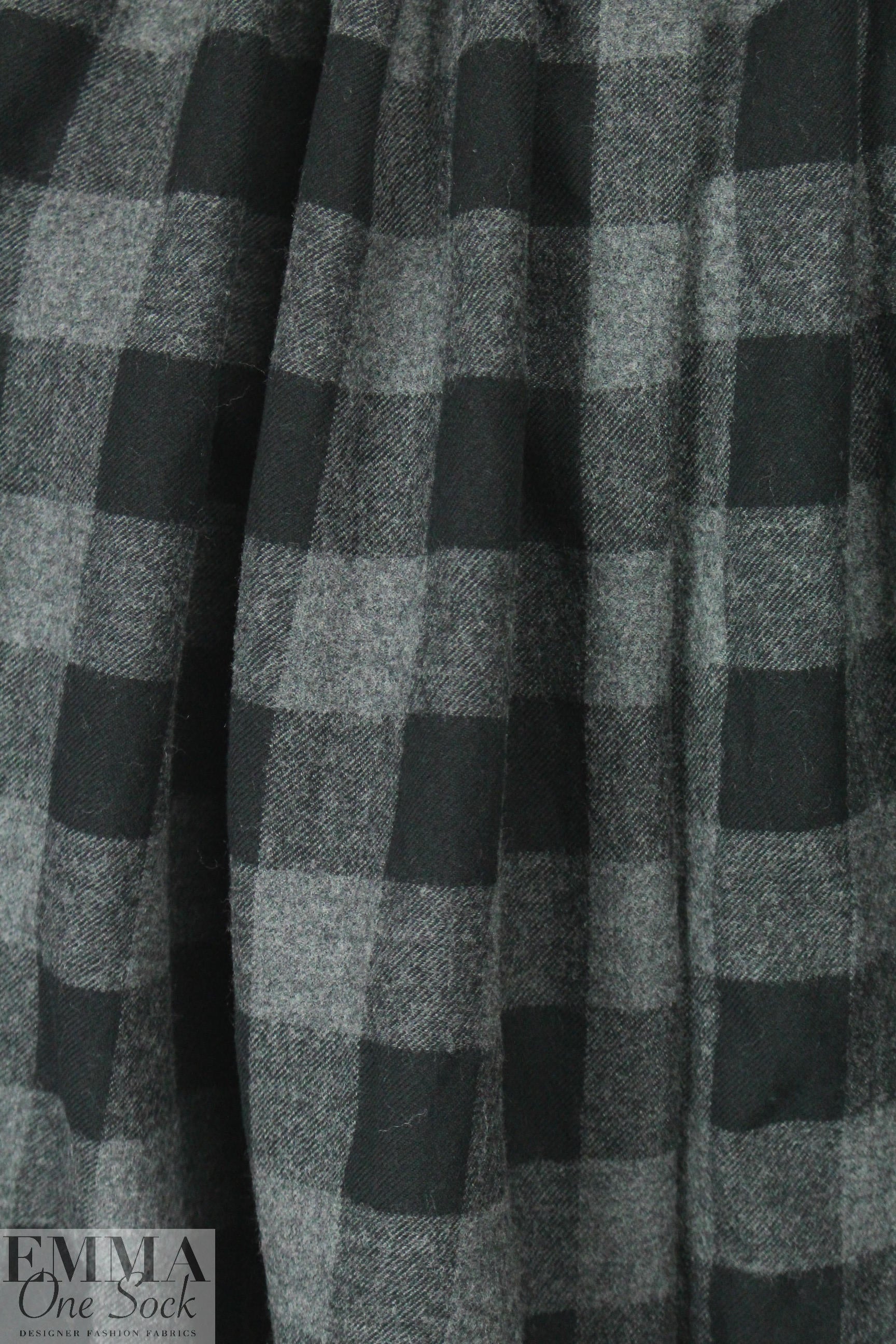 French yarn-dye plaid wool flannel - black/gray