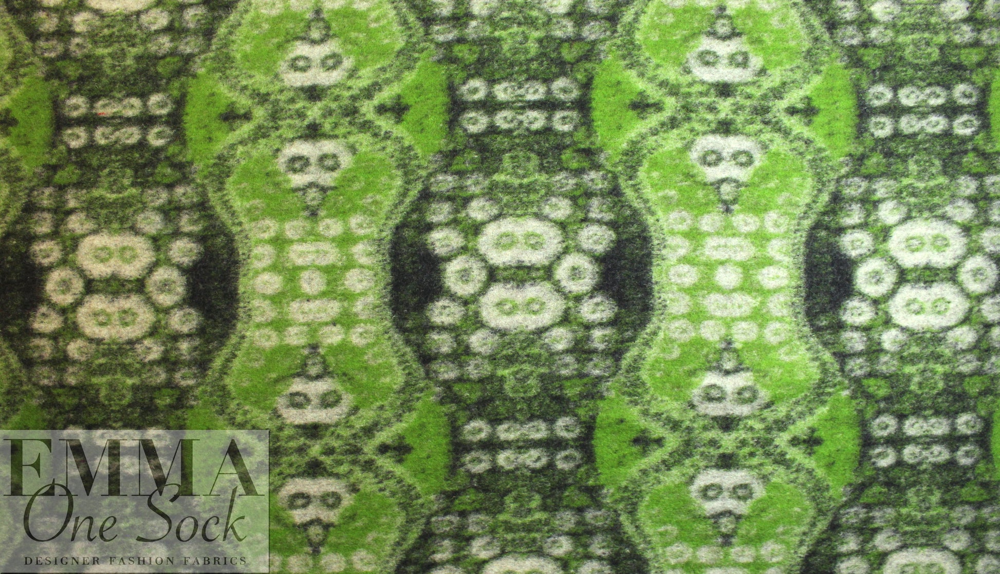 Italian textured wool fleece knit - bright moss 2.25 yd