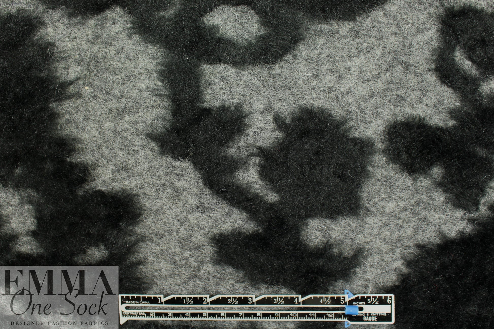 Italian black/gray lattice fluff wool fleece