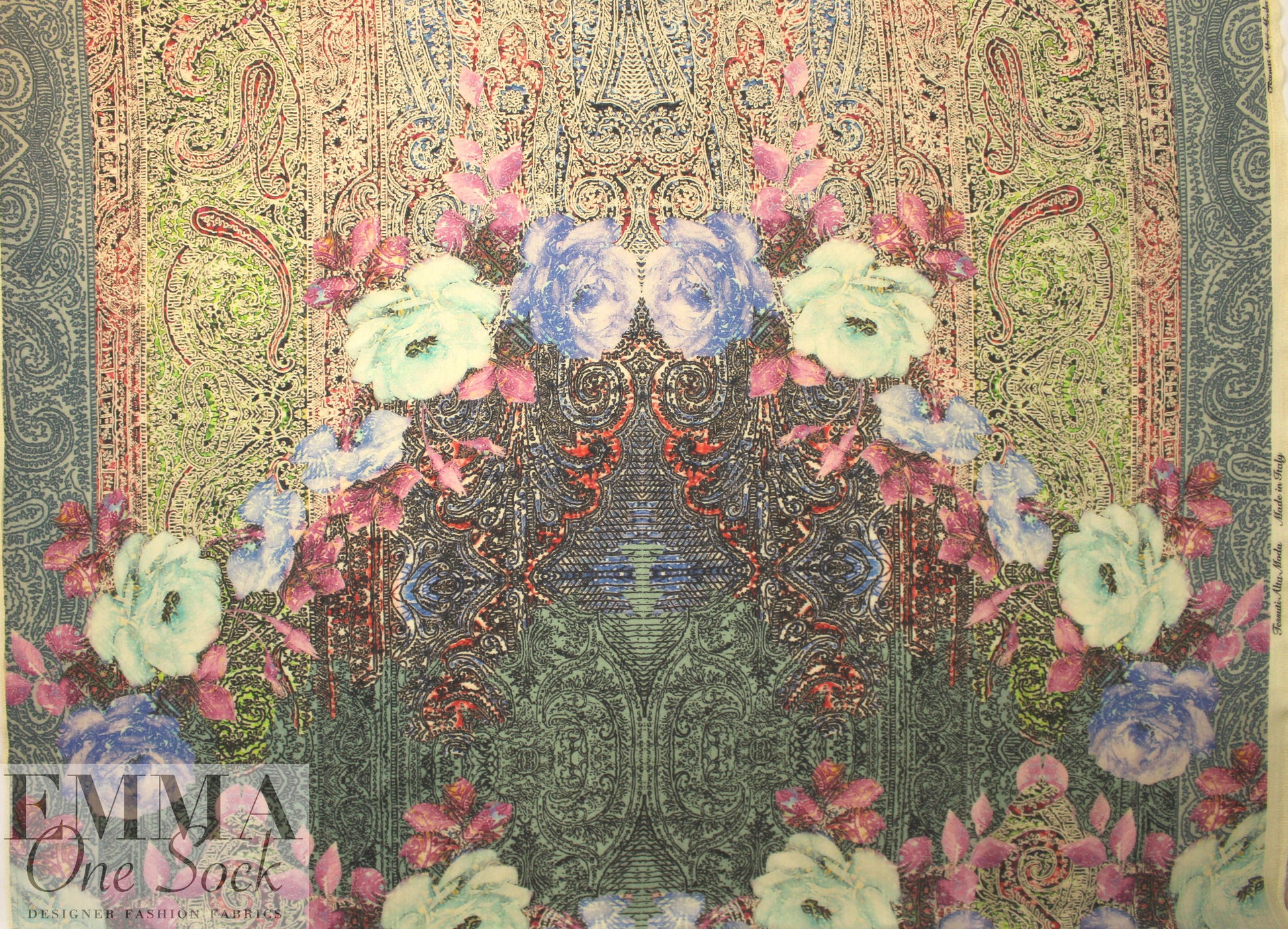 Italian printed all wool gauze - india paisley motif
