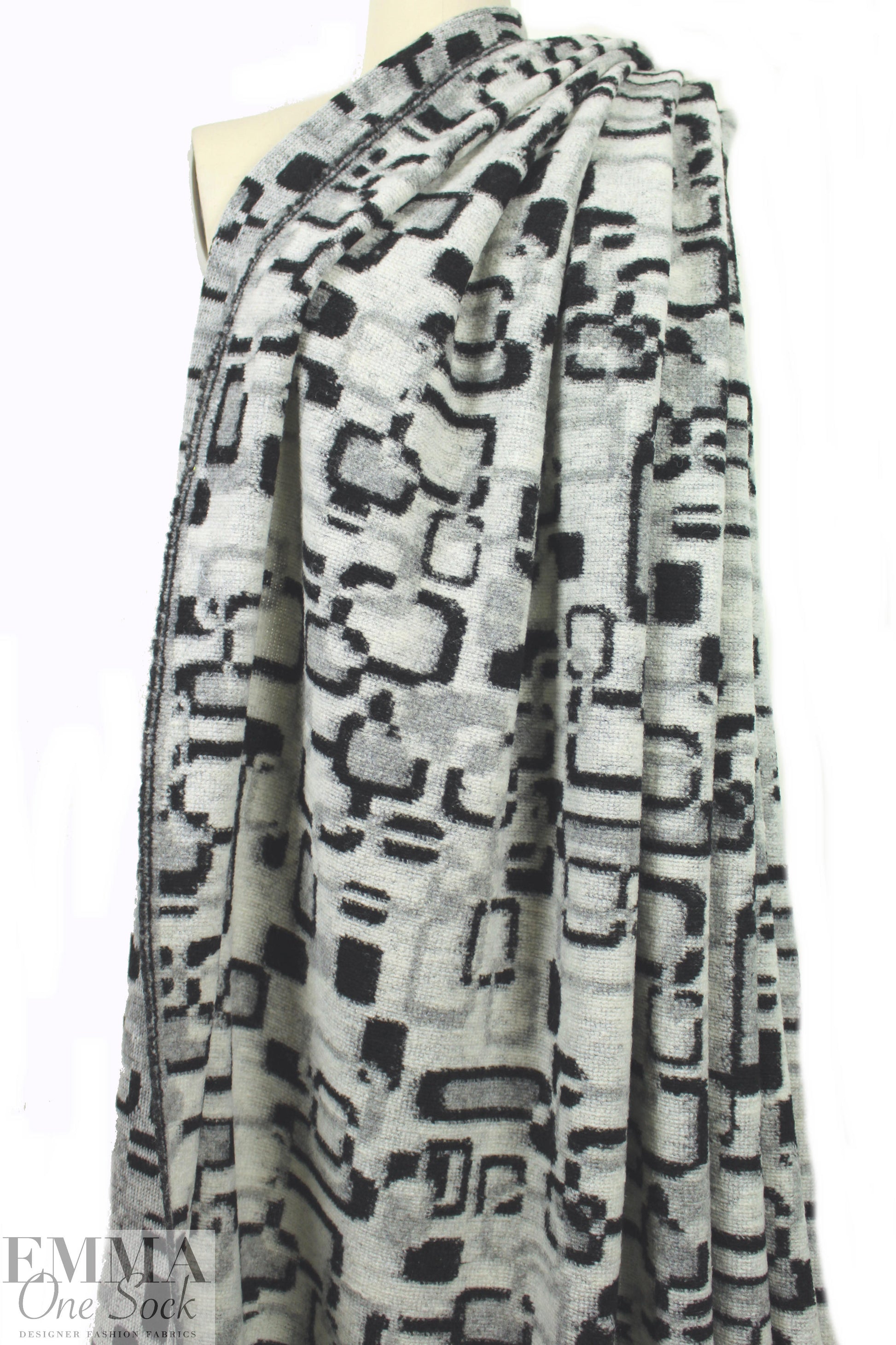 Italian black/gray mod graphic textured wool fleece 2 yd