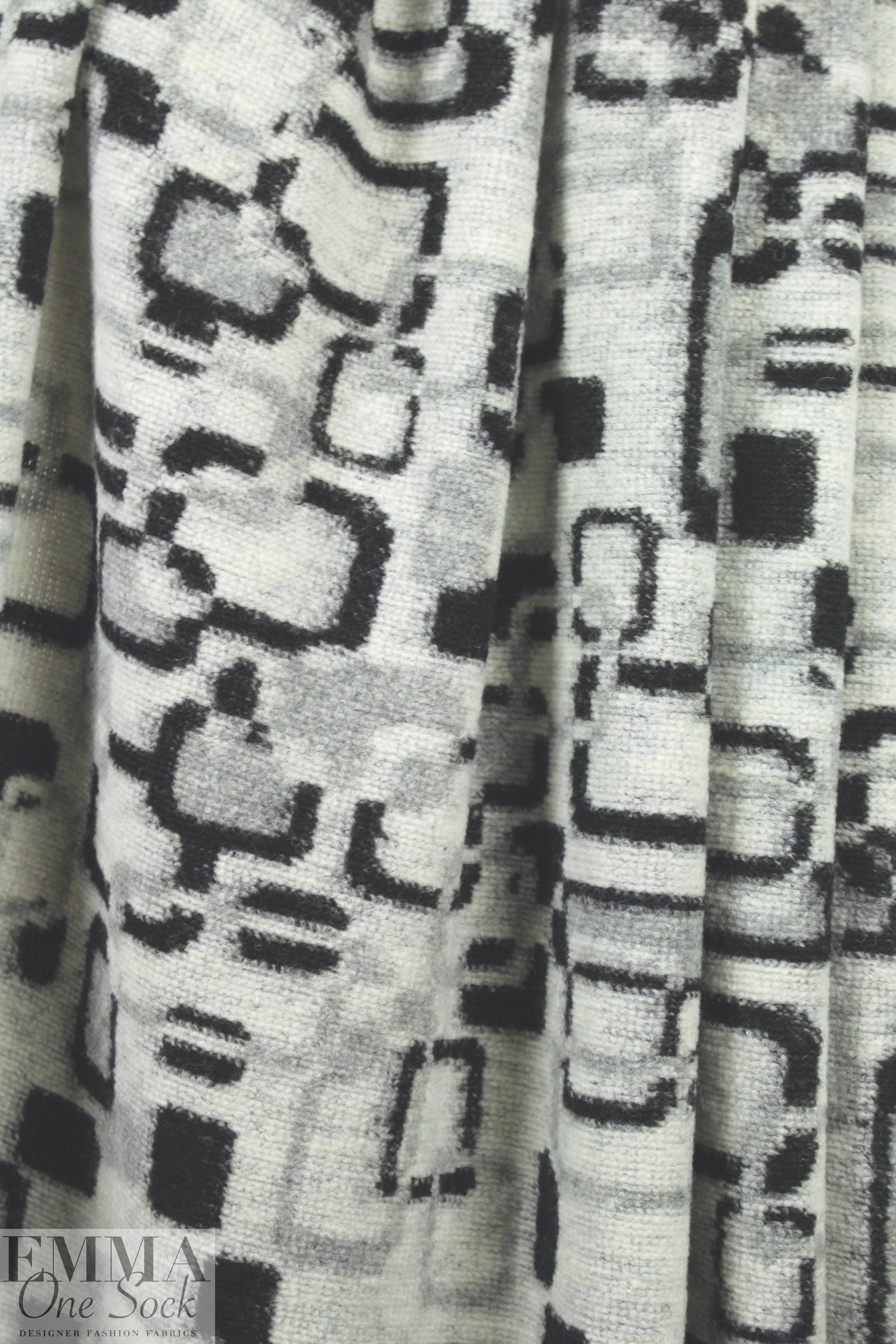 Italian black/gray mod graphic textured wool fleece 1 yard