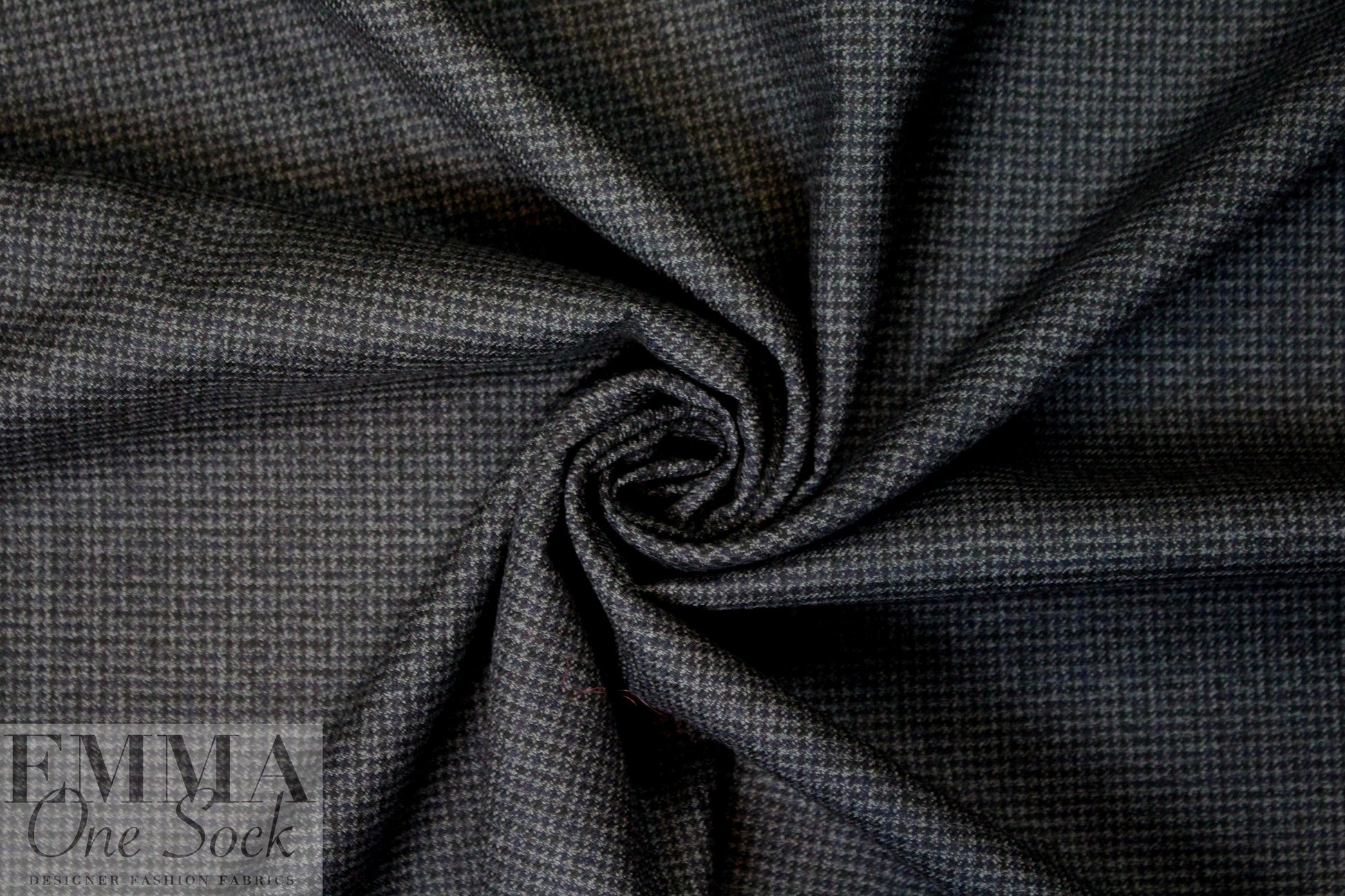 famous designer virgin wool mini-houndstooth
