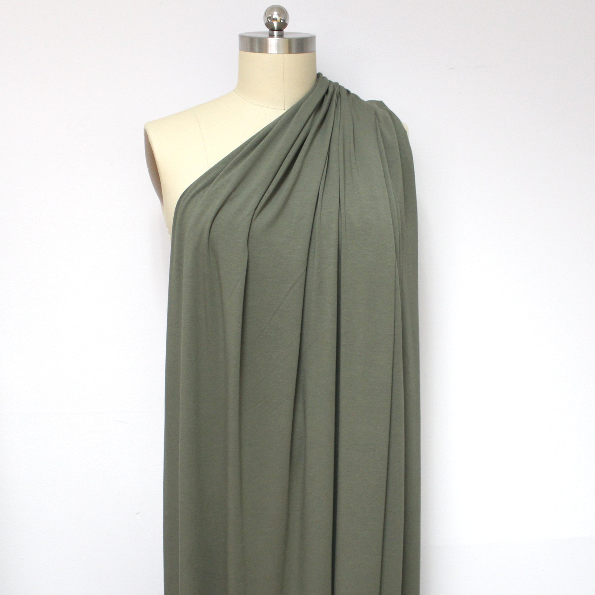 'prima lana' drapey viscose wool blend knit, Oeko-Tex cert. - loden green
