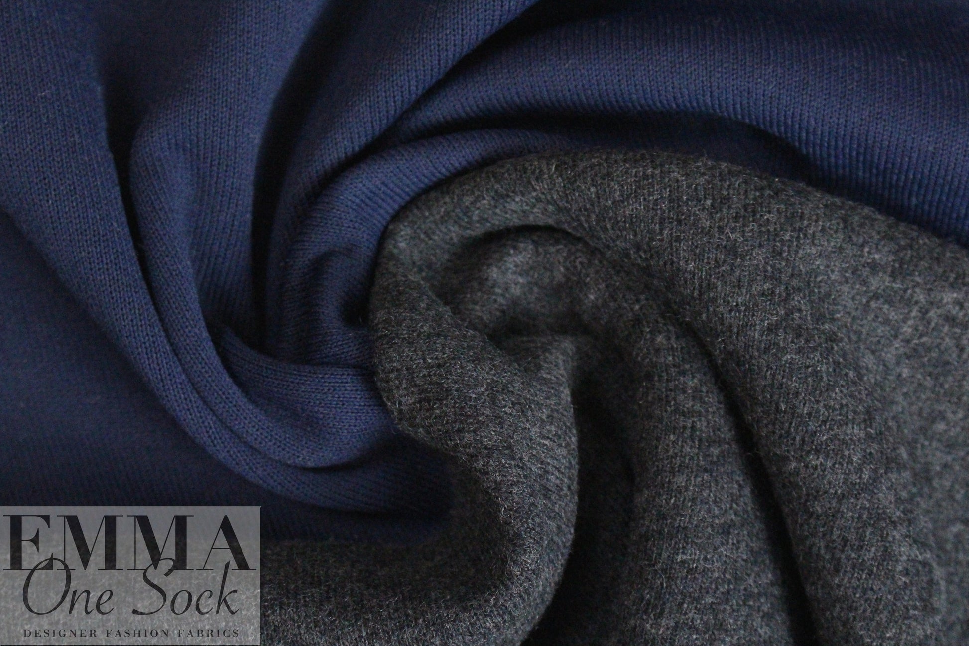 CA designer two-sided wool/jersey knit - charcoal/navy