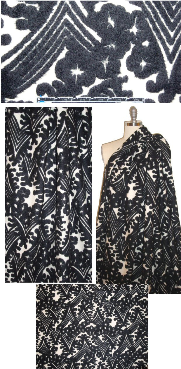 Italian boiled wool textured knit - decorative pattern