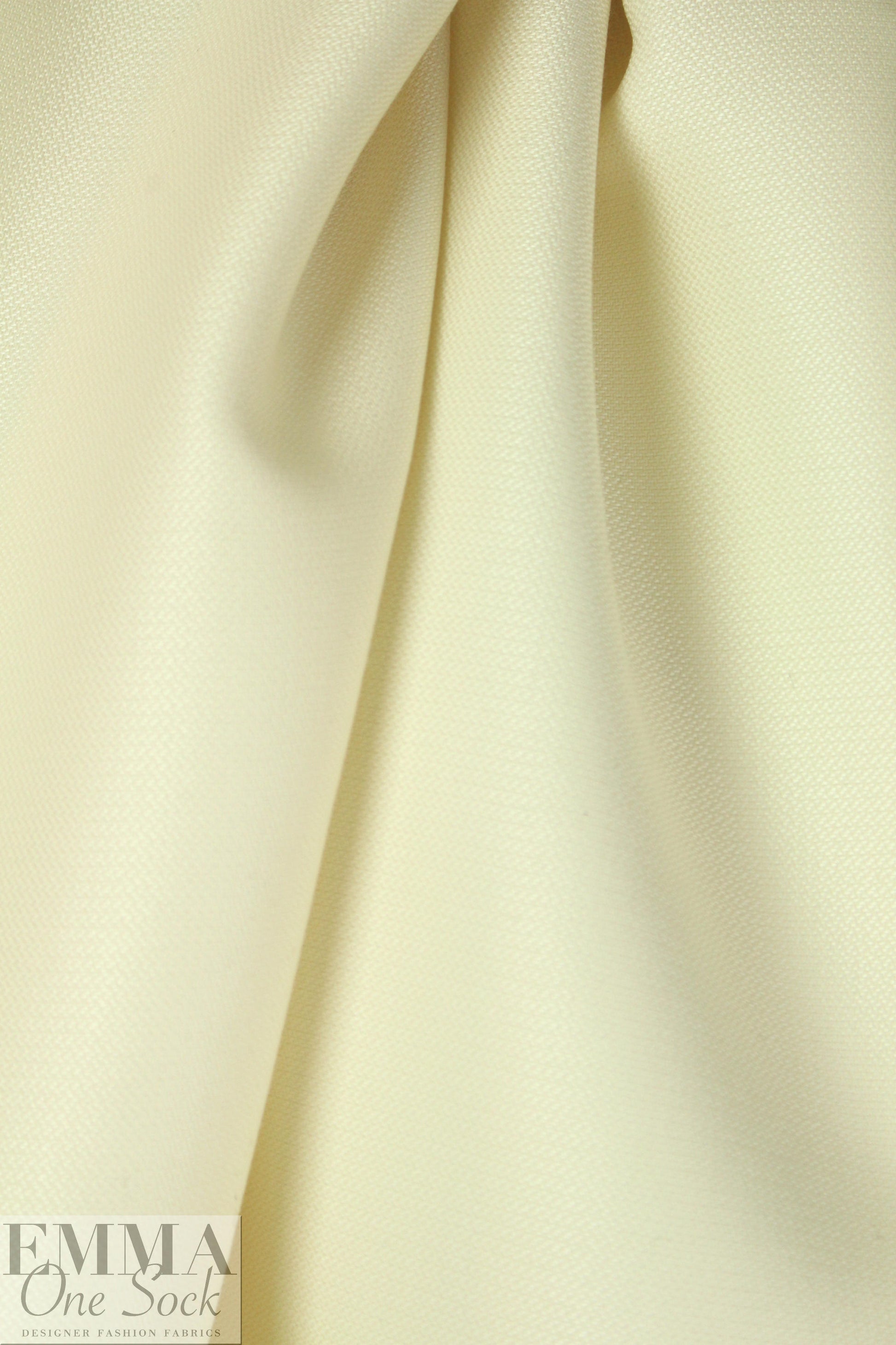 Italian wool pique' textured woven - creamy vanilla 1 yard