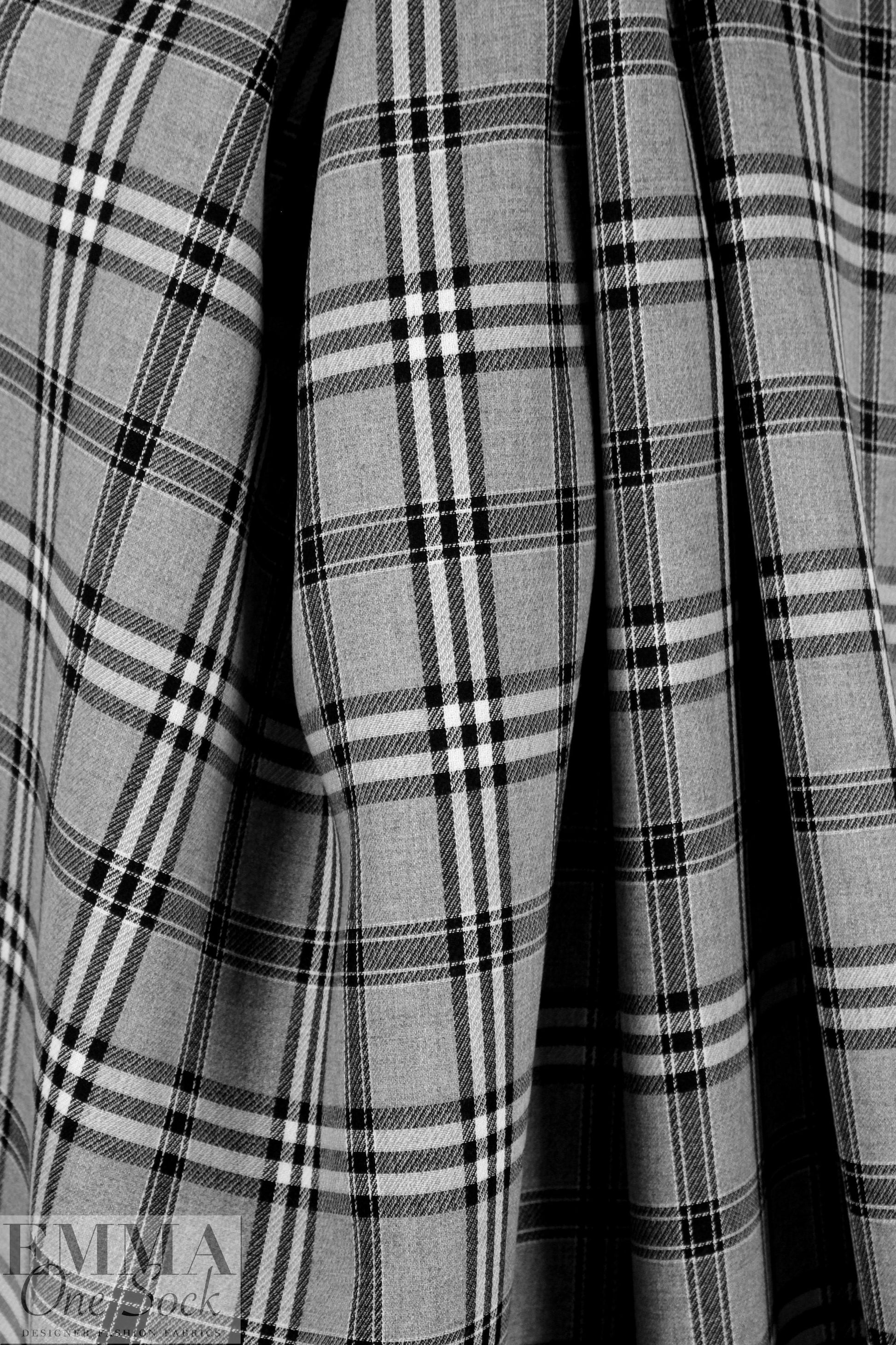 Italian black/white/gray yarn dyed plaid woven