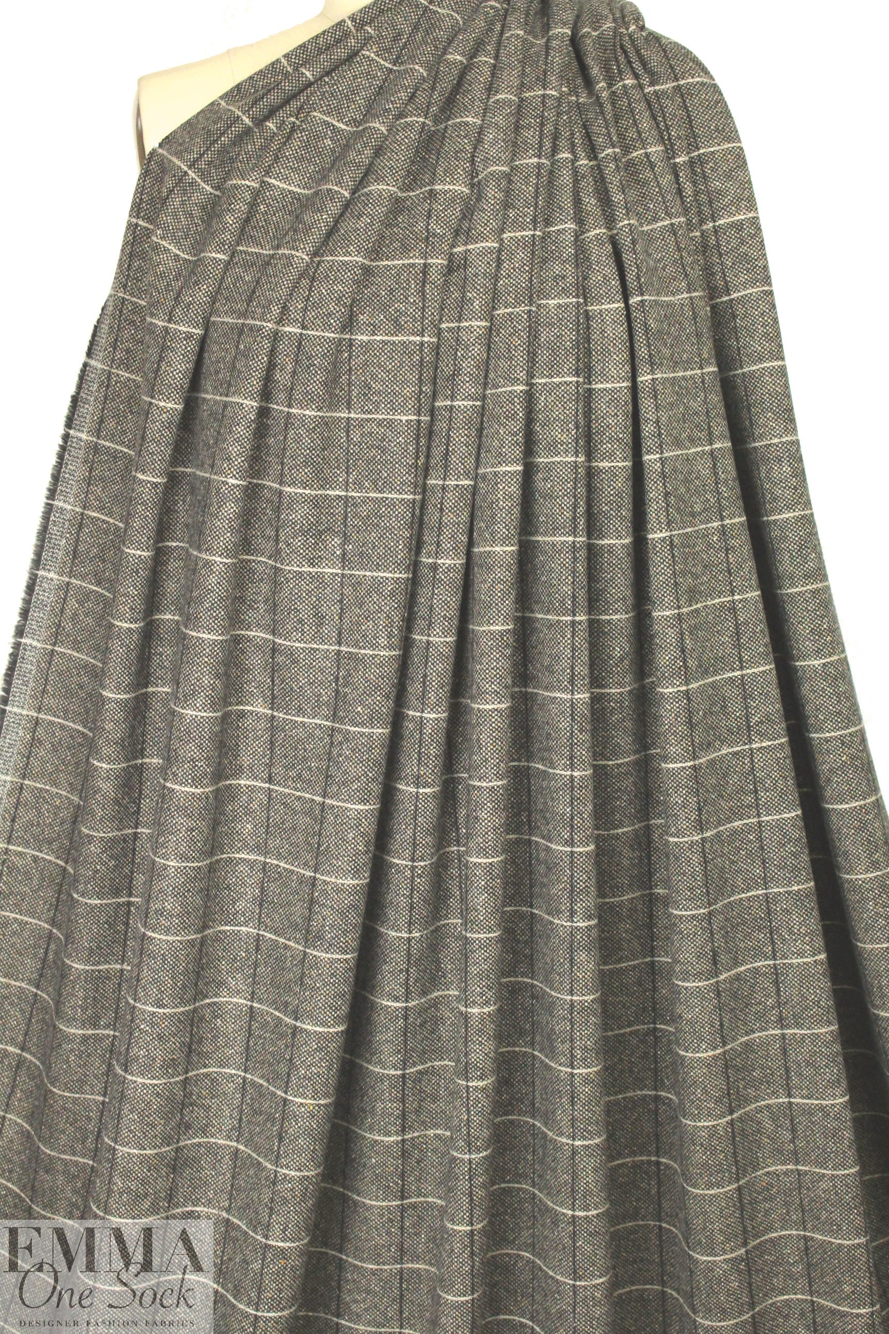 Italian earthy windowpane plaid wool/silk tweed