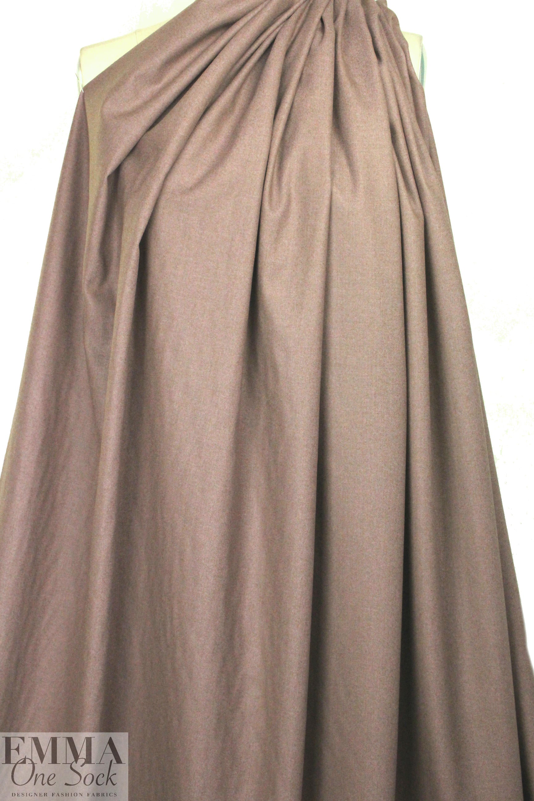 Rebecca Tayl0r wool stretch twill - antique rose