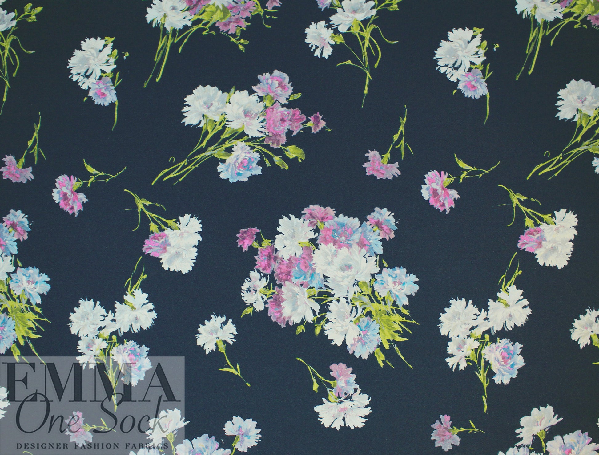 Emanue1 Ungaro haute couture wool twill - tossed bouquet 1.75 yd