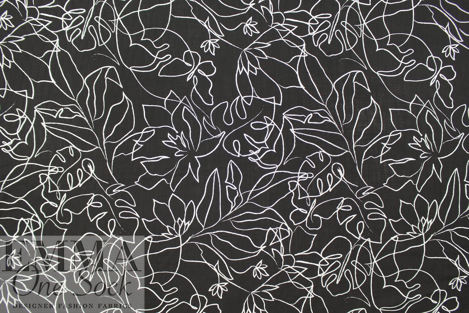 Gauguin line art slub rayon woven - black/white 1.25 yds