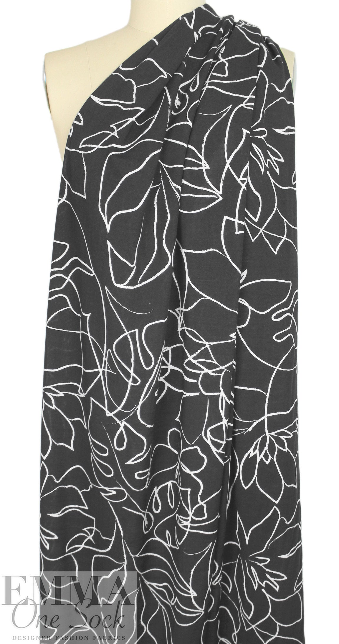 Gauguin line art slub rayon woven - black/white 1.25 yds